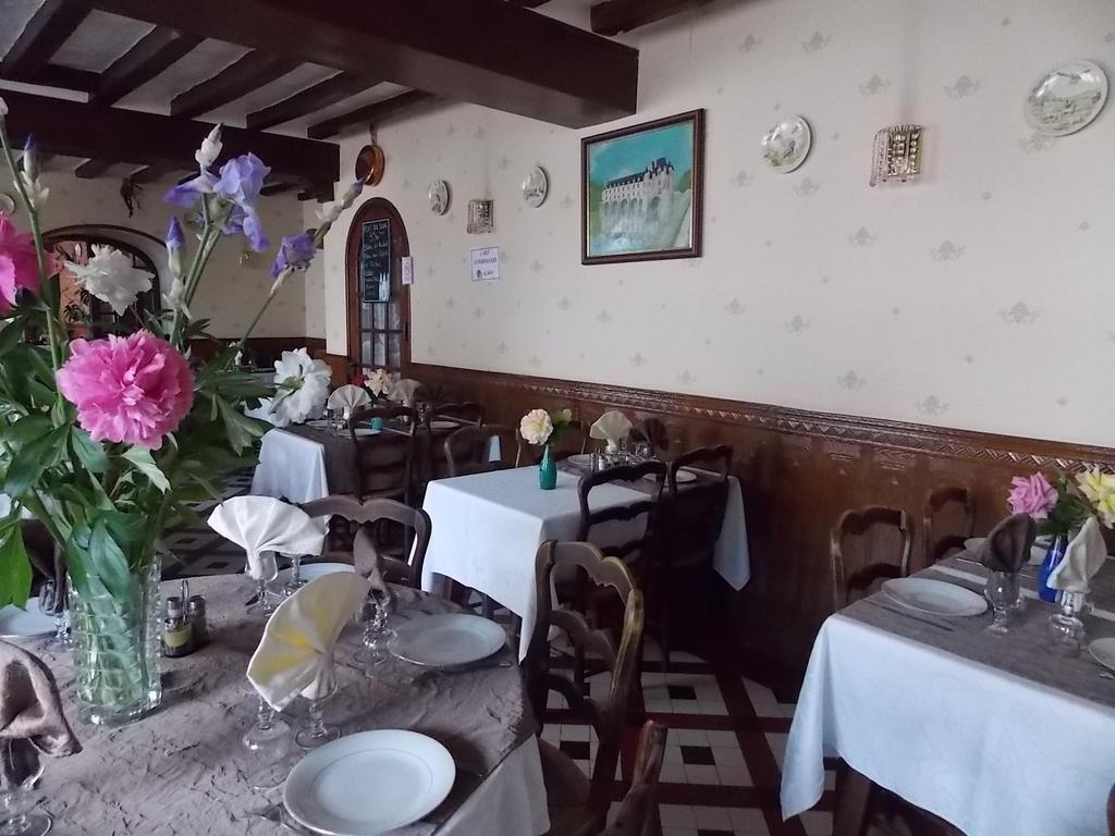 Hostel Du Roy Chenonceaux Bagian luar foto