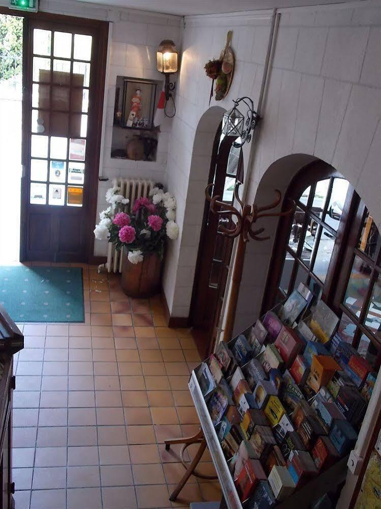 Hostel Du Roy Chenonceaux Bagian luar foto