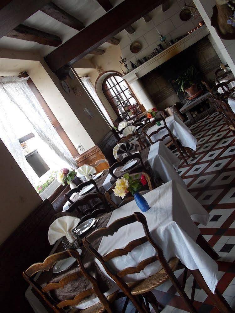 Hostel Du Roy Chenonceaux Bagian luar foto